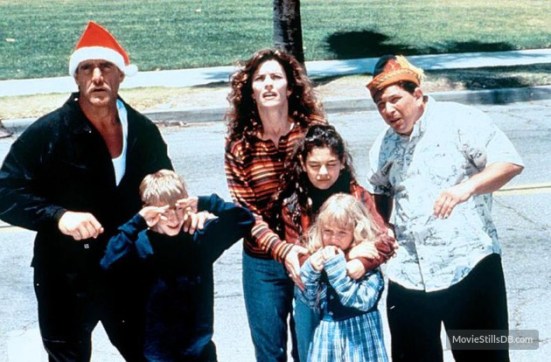 santa-with-musclesgd