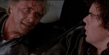 hey-kid-the-hitcher-1986-15077289-500-253