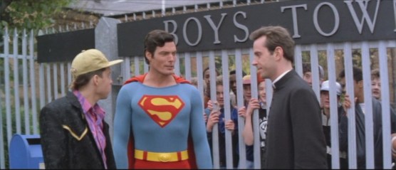 superman-iv-still-123-e1338159153585-1024x442